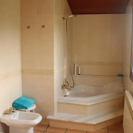 Holiday home Casa Turistica En Cesantes *